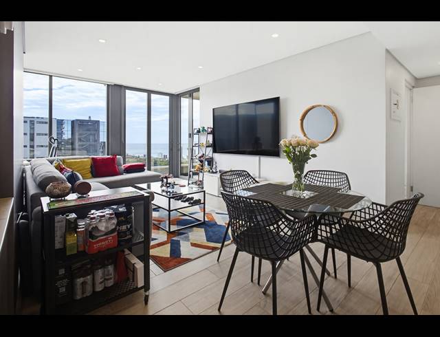 2 BEDROOM APARTMENT FOR SALE IN UMHLANGA CENTRAL